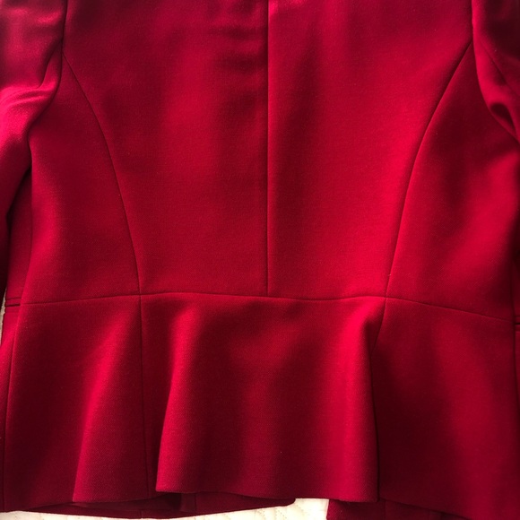 Ann Taylor Red peplum skirt suit size 6 - Picture 2 of 3